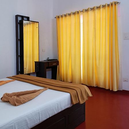 Koshy'S Beach Front Homestay Mararikulam Exteriör bild